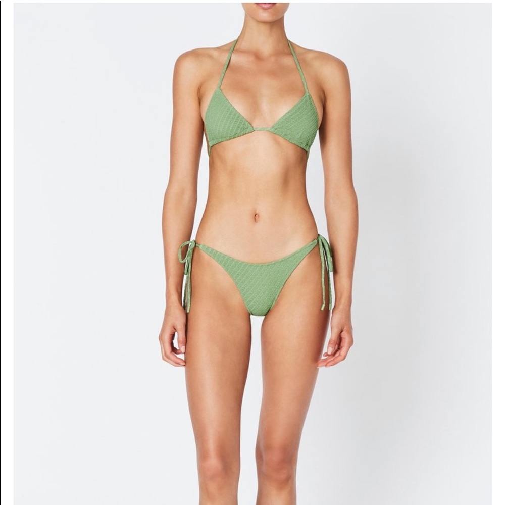 TRIANGL NWT (never worn or opened) green Inca set